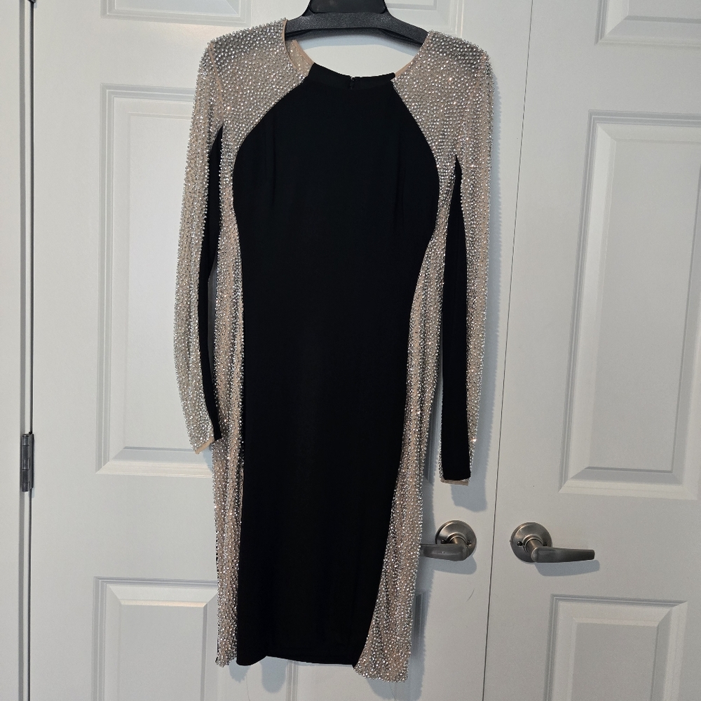 Elegant Black & Nude Embellished Formal Dress